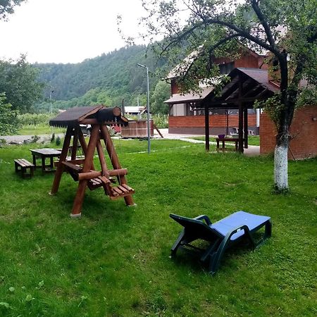 Livada Amely Hotell Gales Exteriör bild