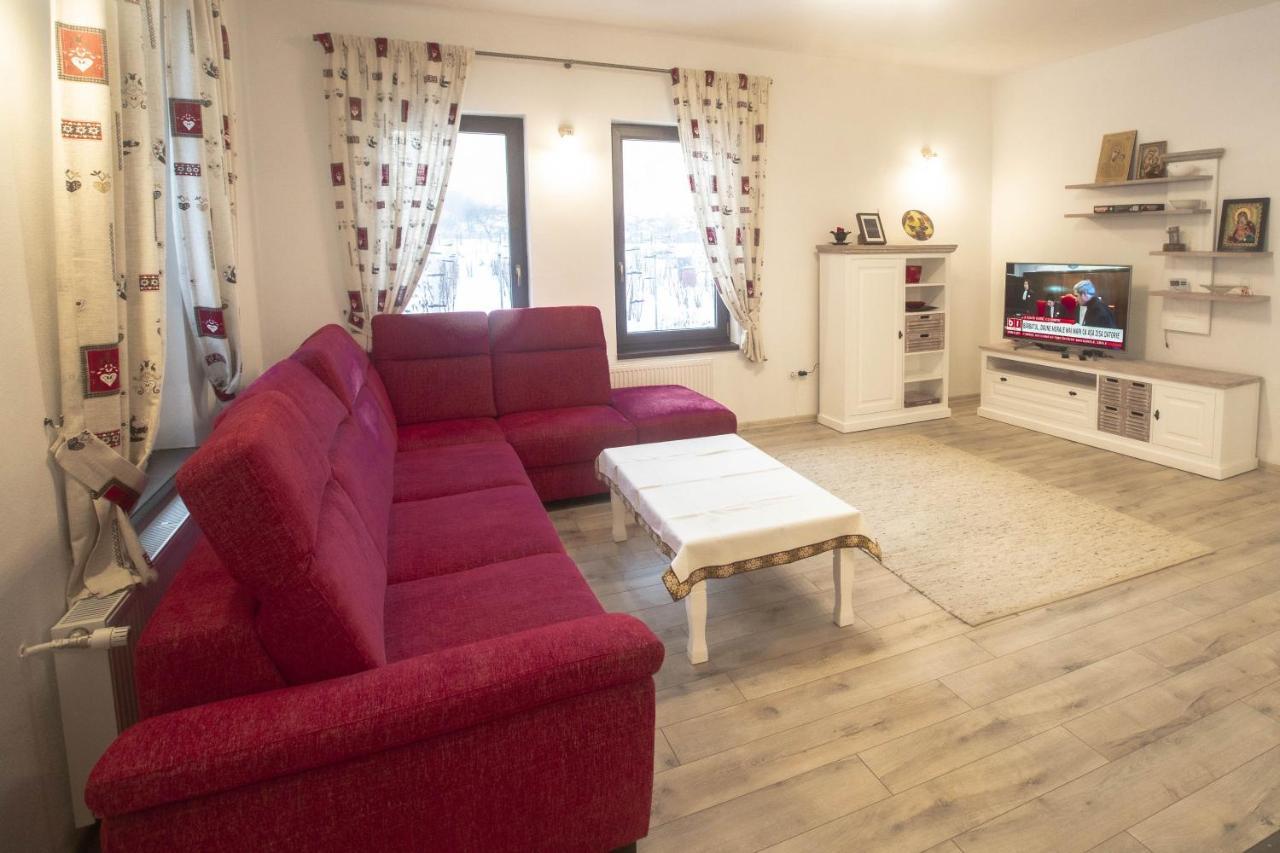 Livada Amely Hotell Gales Exteriör bild
