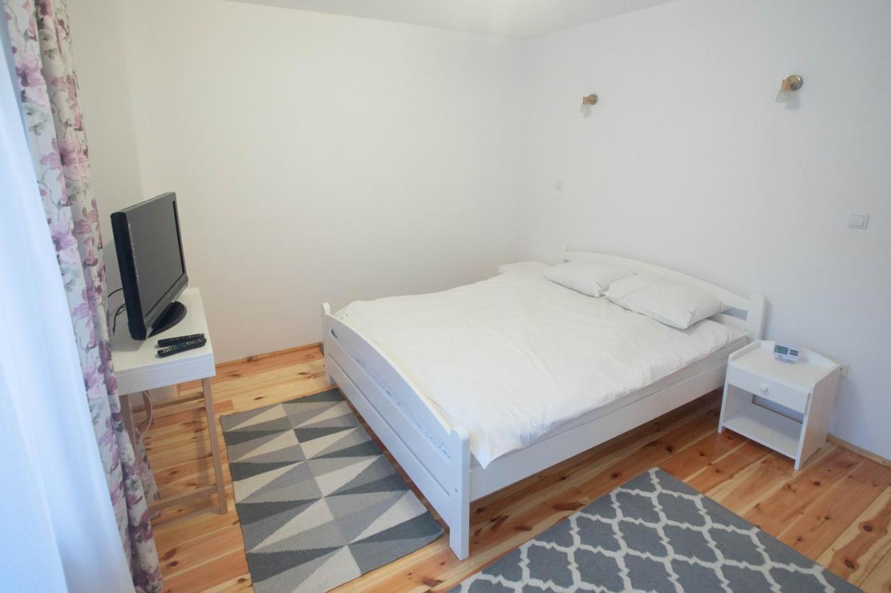 Livada Amely Hotell Gales Exteriör bild