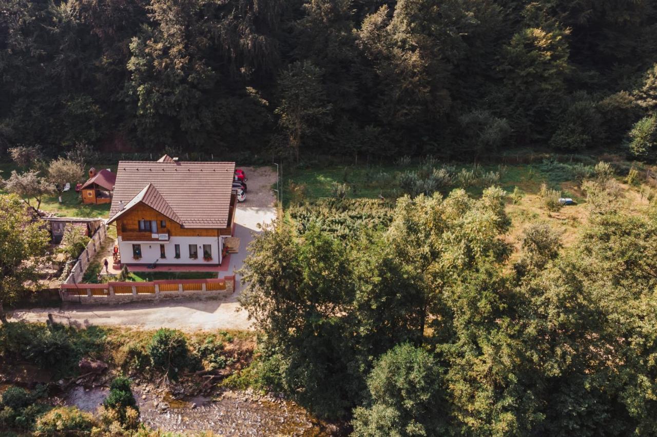 Livada Amely Hotell Gales Exteriör bild